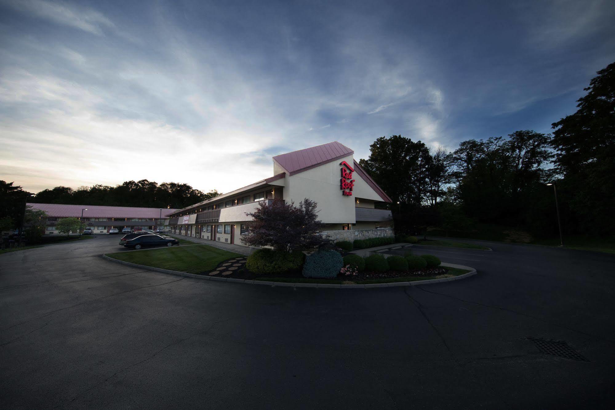 Red Roof Cincinnati Northeast -